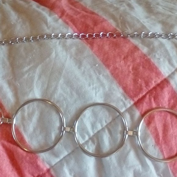 SHEIN Chain Belt - Picture 4 of 8